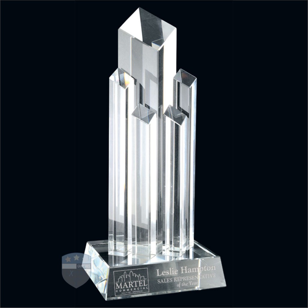 Trophée Michelin en Cristal d'Arques environs 20x11 cm